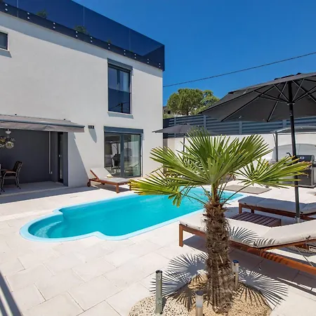 Modern House Jadranka With Pool - Happy 別荘