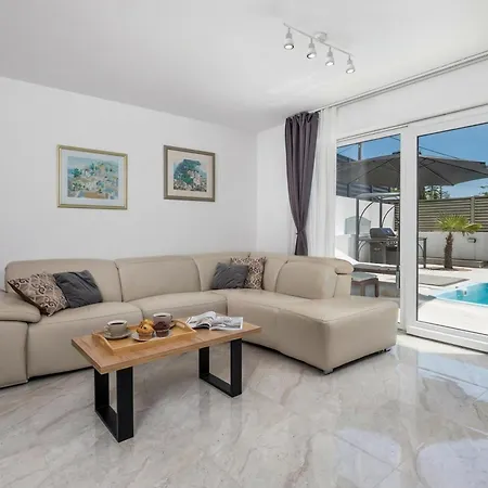 Modern House Jadranka With Pool - Happy *