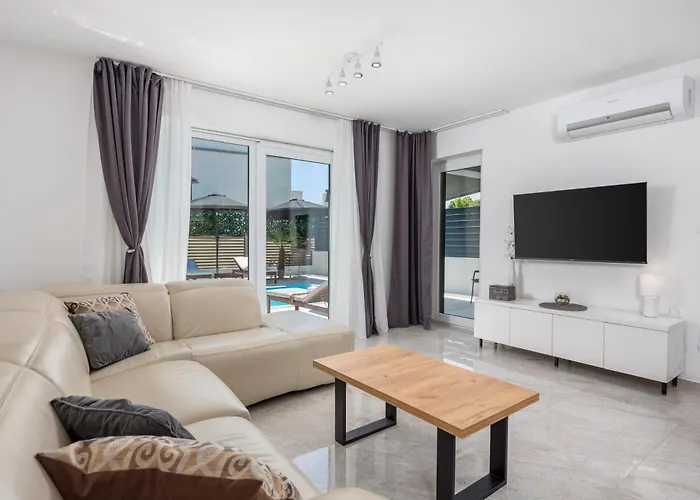 Holiday home Modern House Jadranka With Pool - Happy *