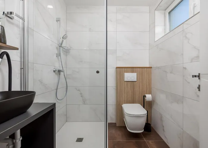 Modern House Jadranka With Pool - Happy Holiday home Pinezici (Krk)