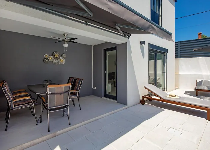Modern House Jadranka With Pool - Happy Holiday home *